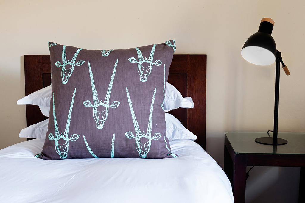 Papillon Apartment Stilbaai Bagian luar foto